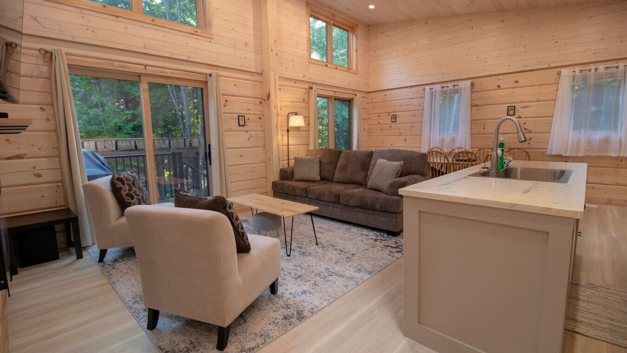 Photo of Livingroom in Lafontaine