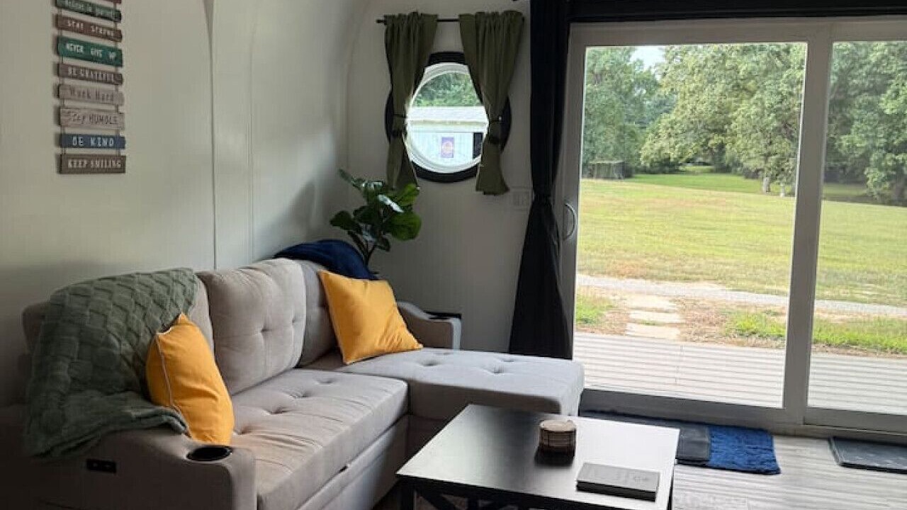 Photo of Livingroom in Littleton