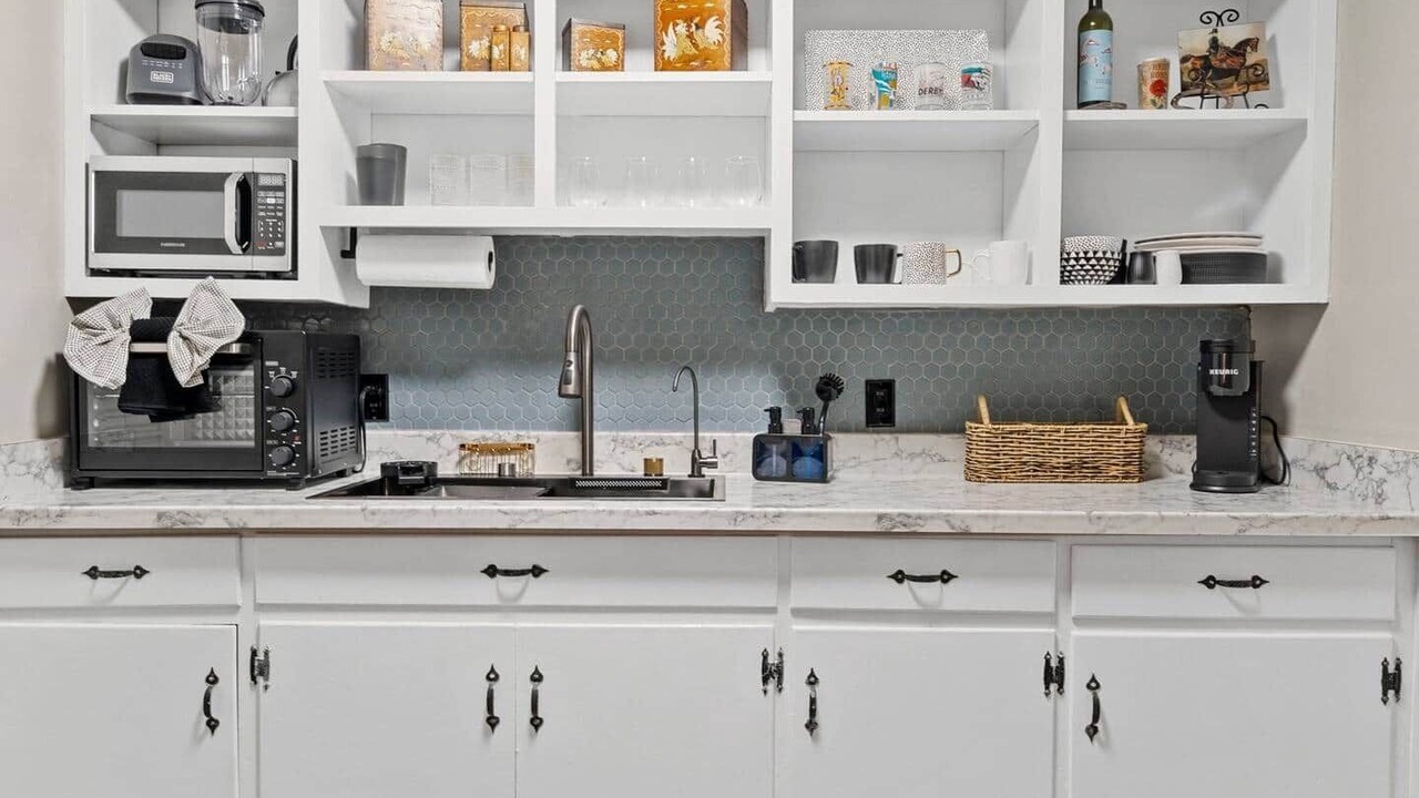 Photo of Kitchen in Cave City