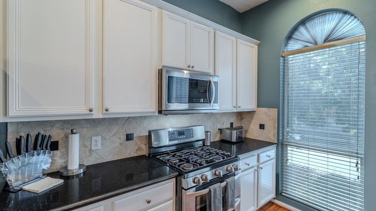 Photo of Kitchen in East Downtown Houston