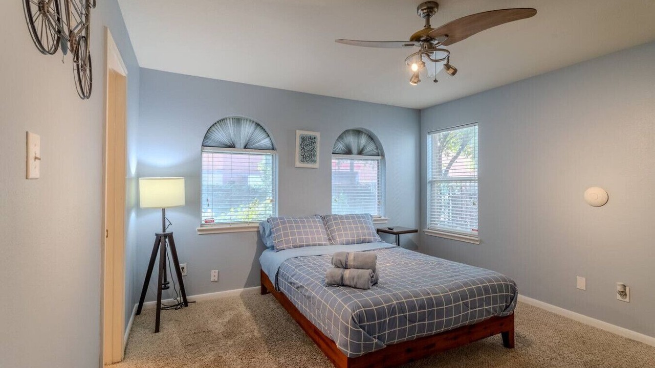 Photo of Bedroom in East Downtown Houston