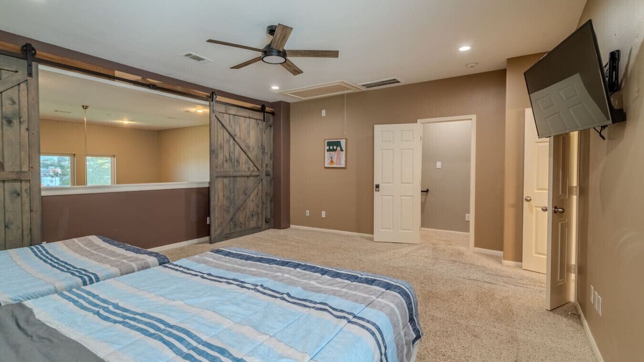 Photo of Bedroom in East Downtown Houston