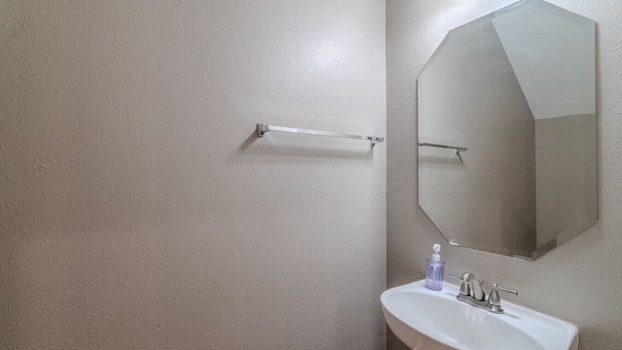Photo of Bathroom in East Downtown Houston