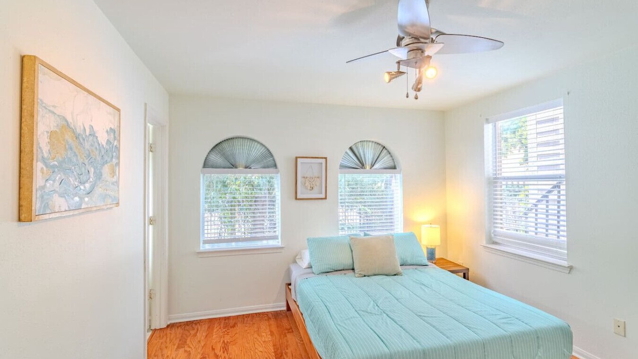 Photo of Bedroom in East Downtown Houston