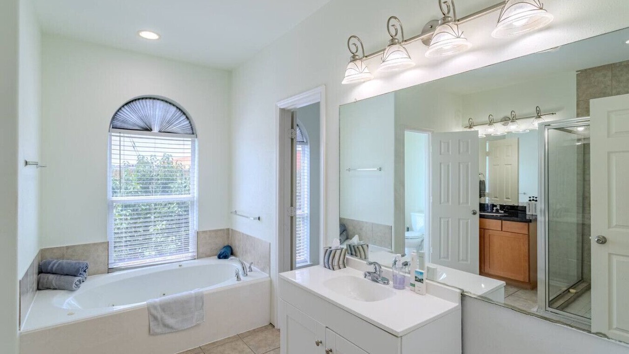 Photo of Bathroom in East Downtown Houston