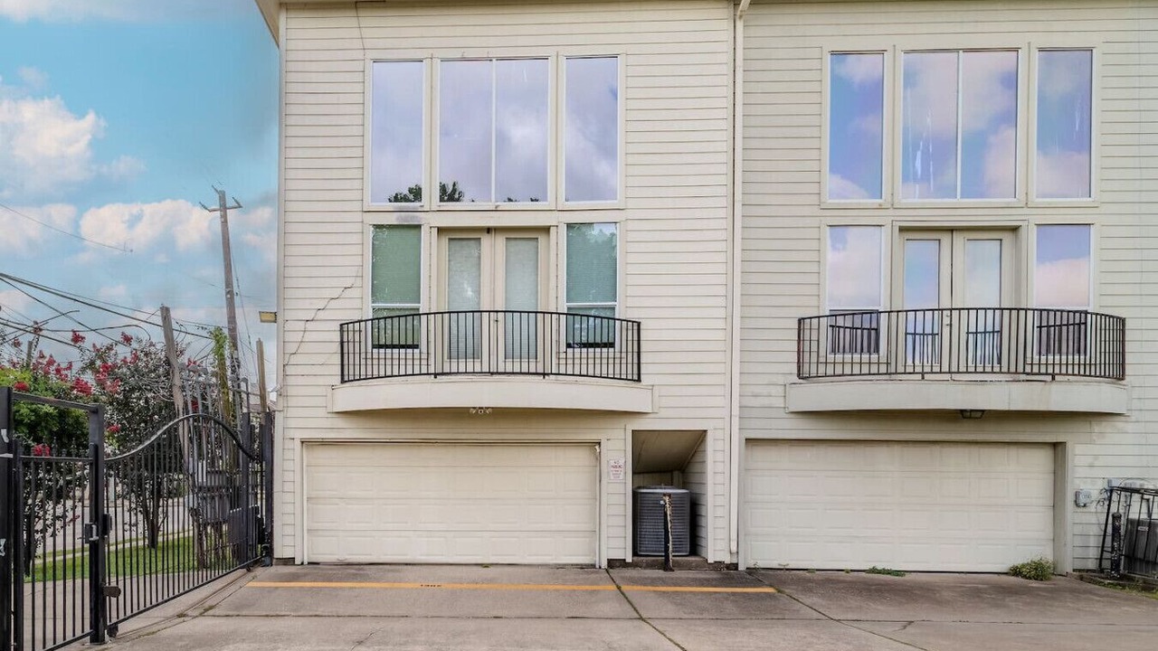 Photo of Outdoor in East Downtown Houston
