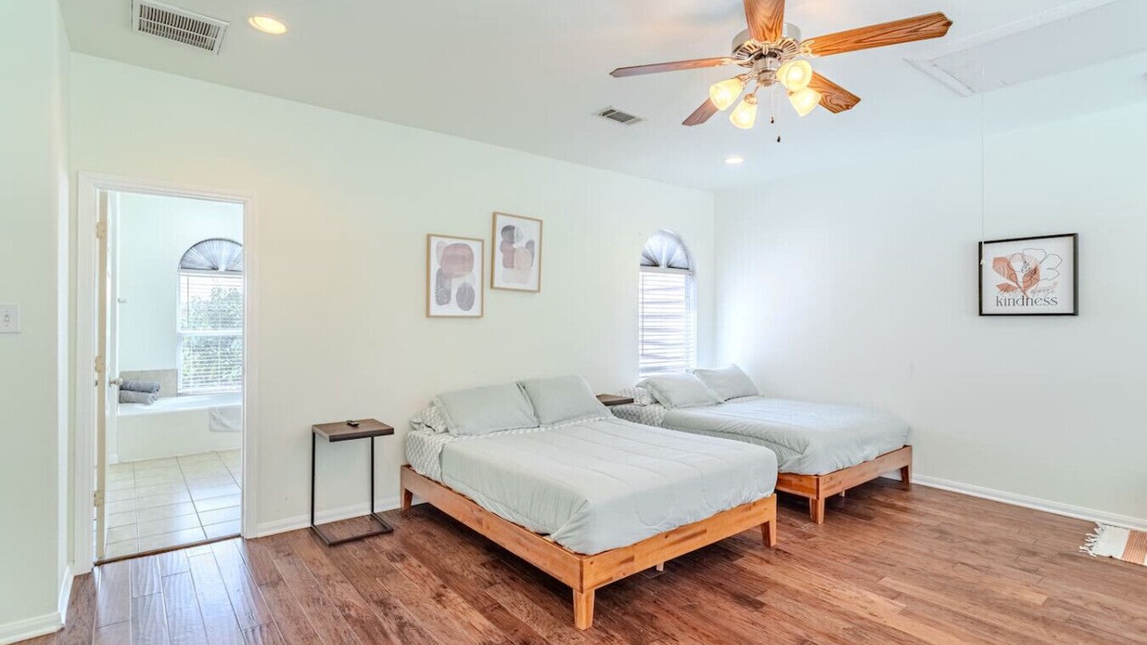 Photo of Bedroom in East Downtown Houston