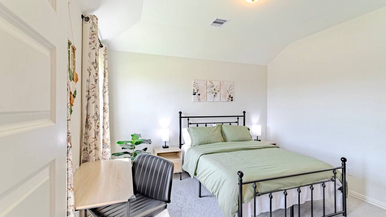 Photo of Bedroom in Stafford