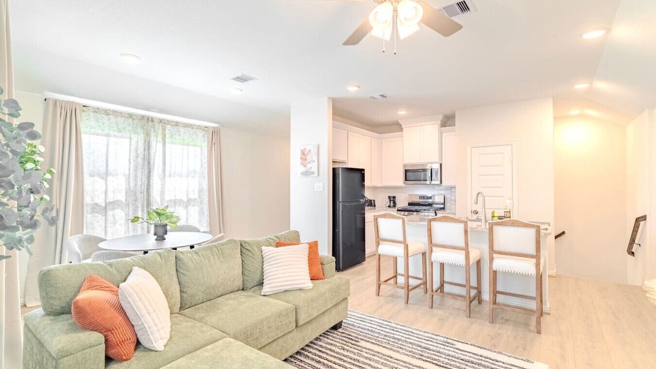 Photo of Livingroom in Stafford