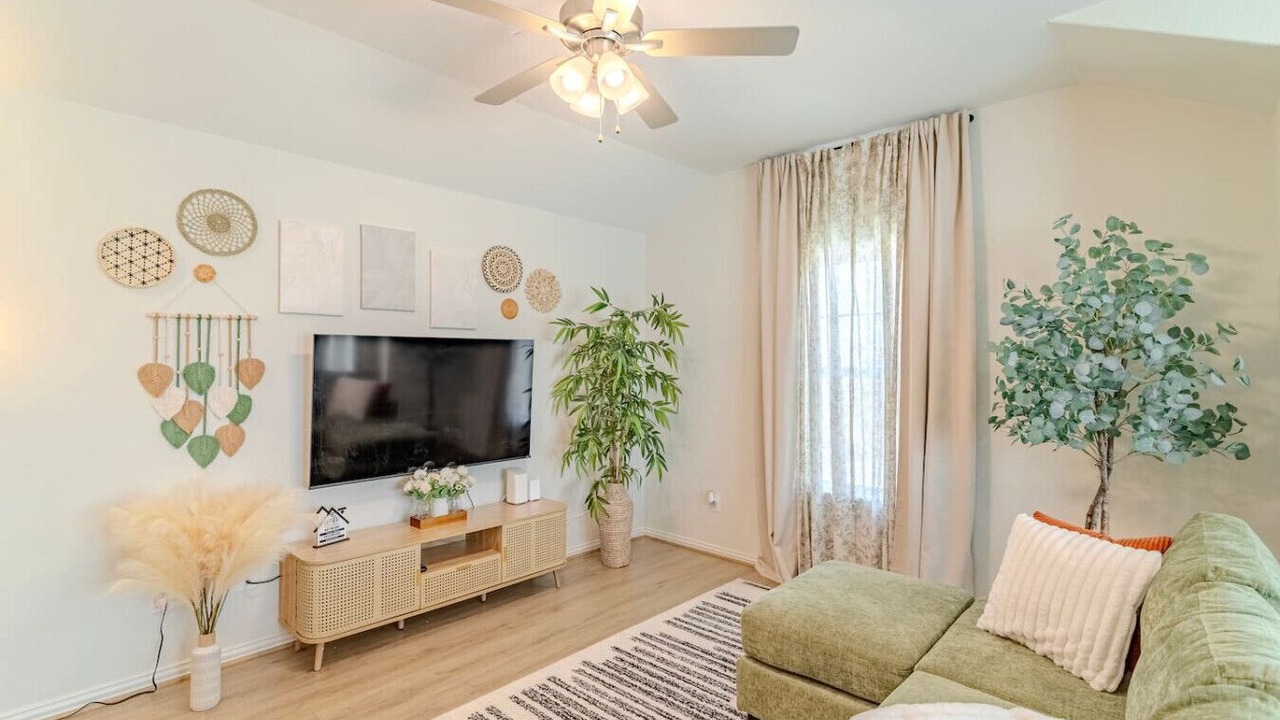 Photo of Livingroom in Stafford