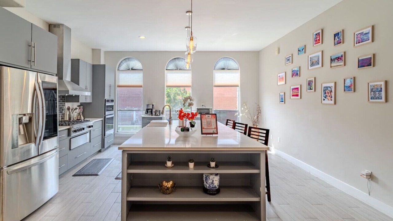 Photo of Kitchen in East Downtown Houston