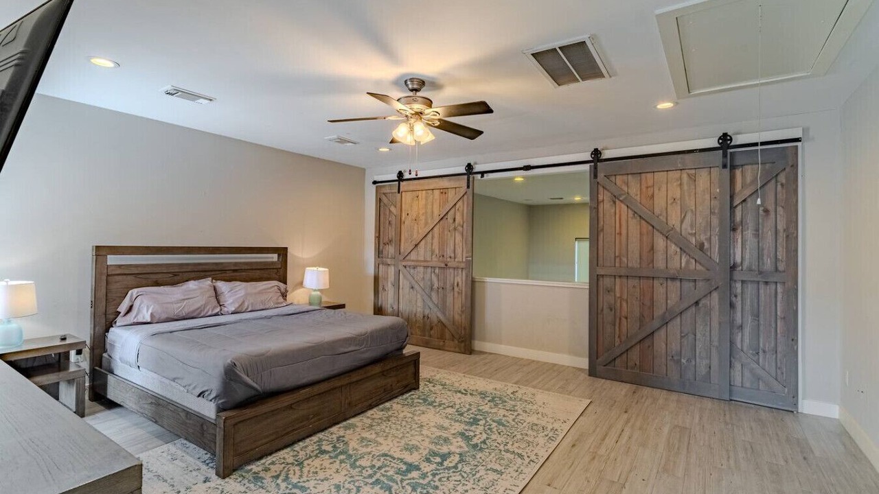 Photo of Bedroom in East Downtown Houston