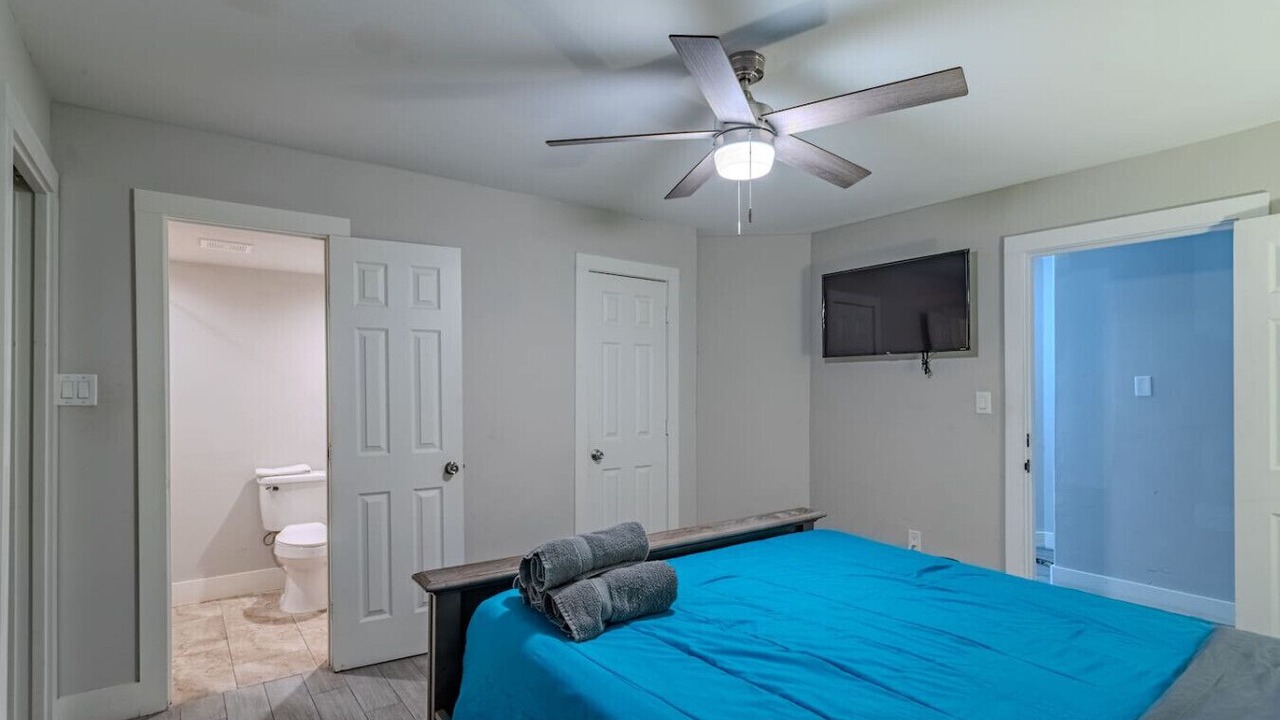 Photo of Bedroom in East Downtown Houston