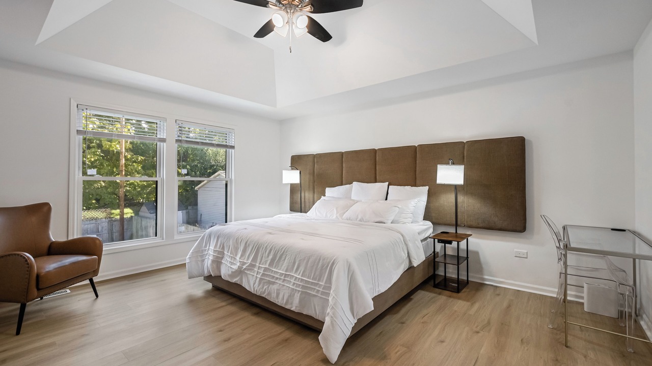 Photo of Bedroom in Lombard