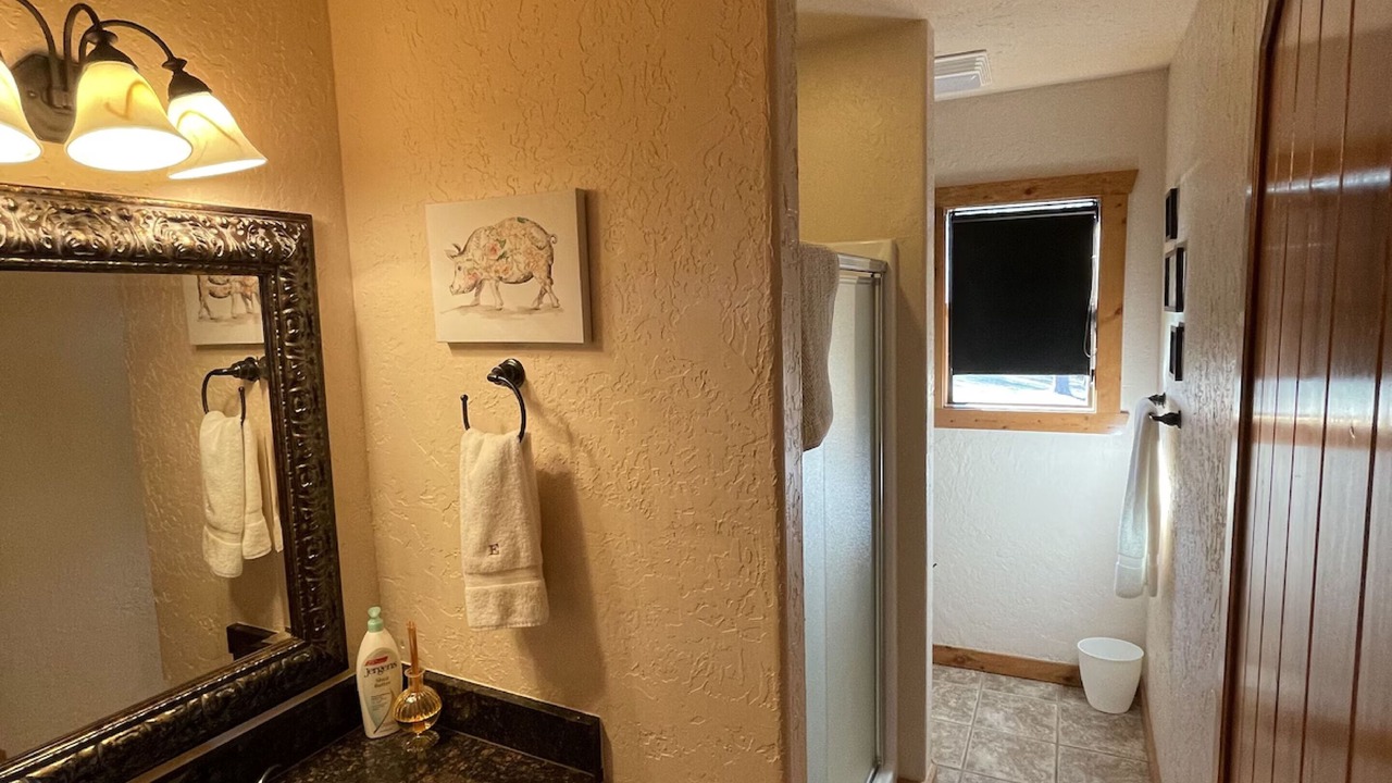 Photo of Bathroom in Vian