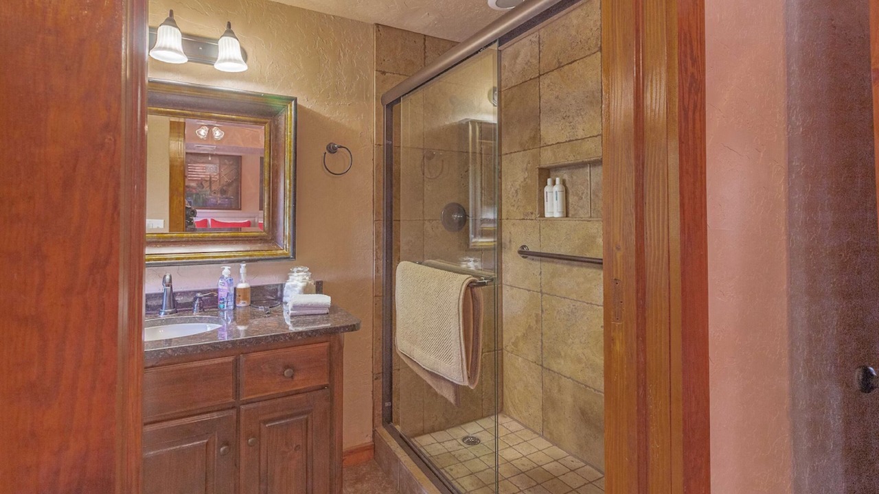 Photo of Bathroom in Vian