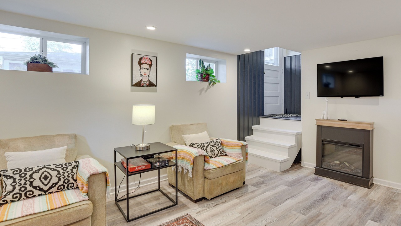 Photo of Livingroom in Forest Park