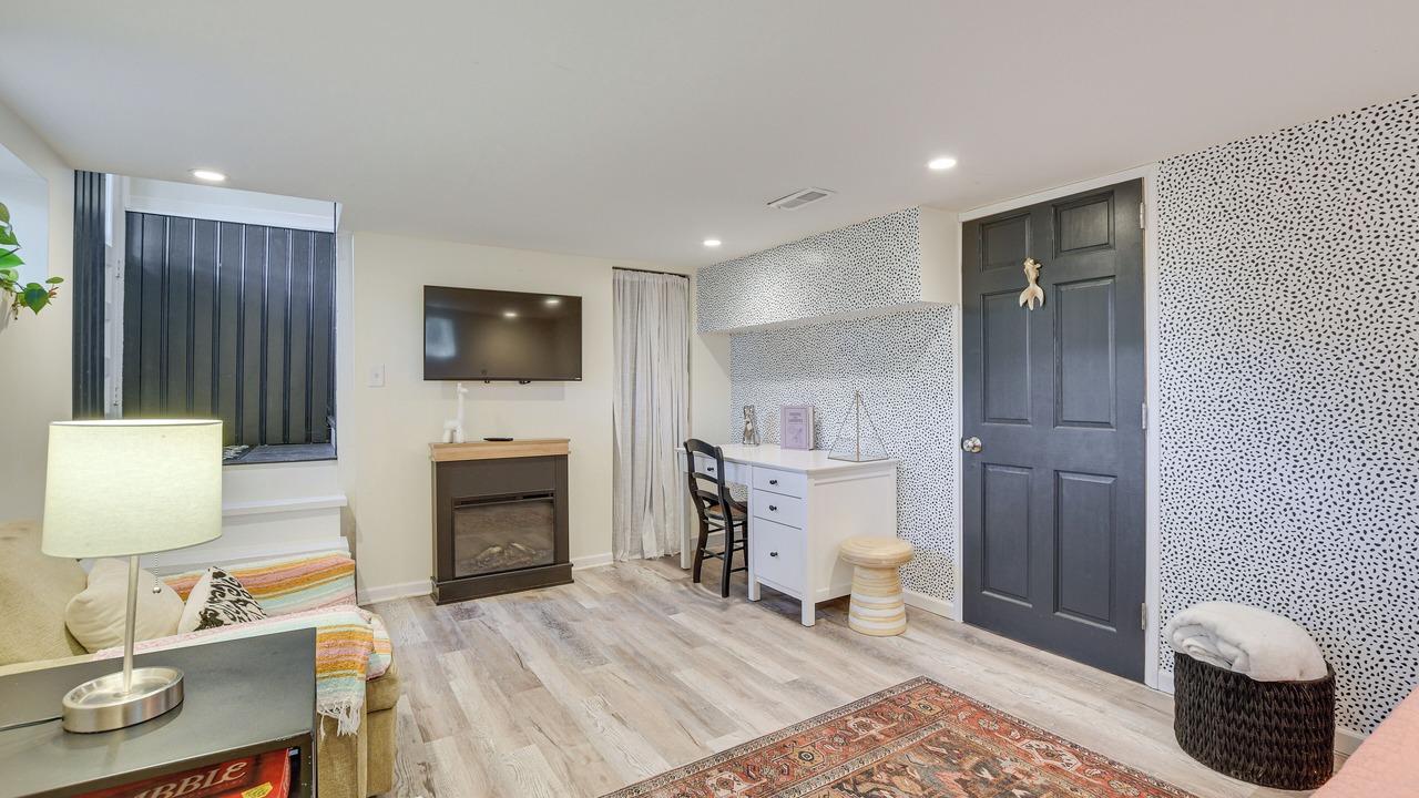 Photo of Livingroom in Forest Park