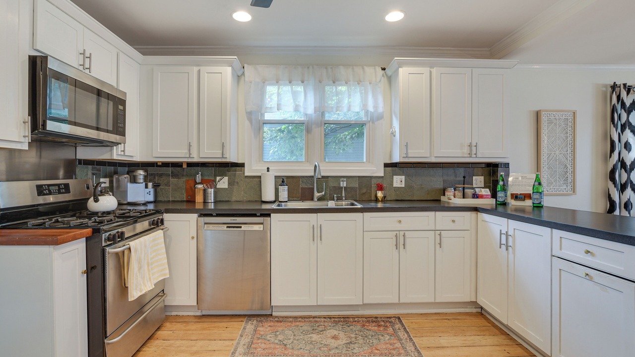 Photo of Kitchen in Forest Park