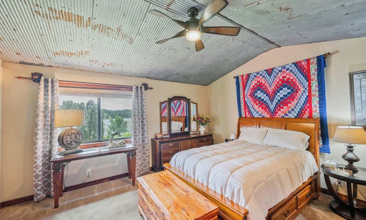 Photo of Bedroom in Linden