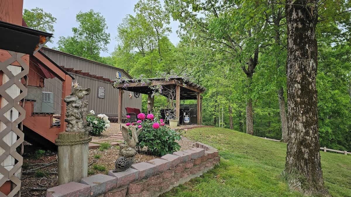 Photo of Outdoor in Linden