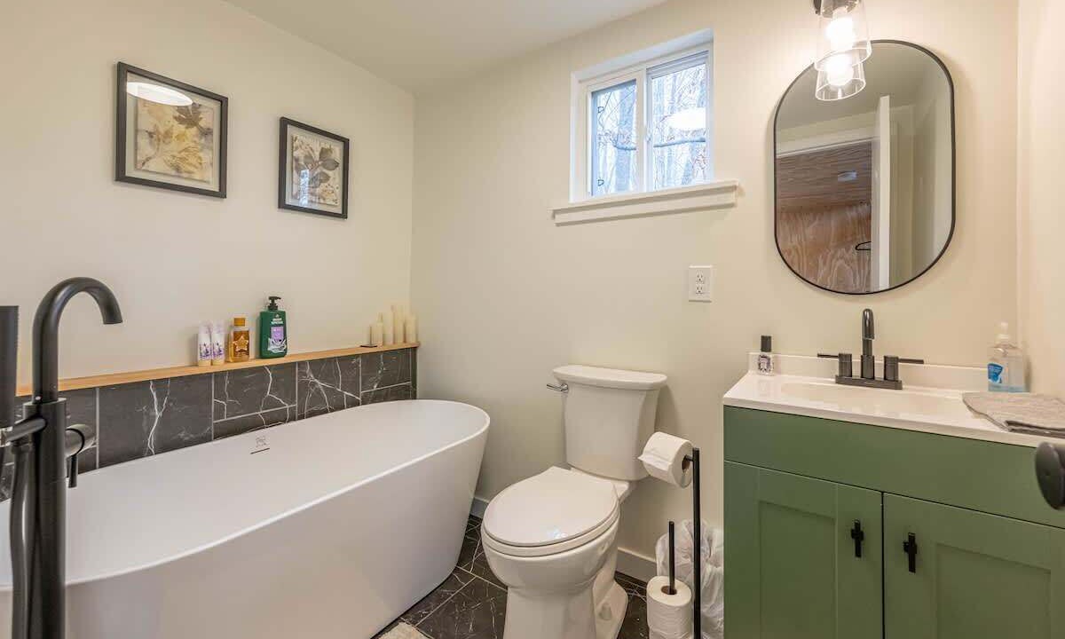 Photo of Bathroom in Parsons