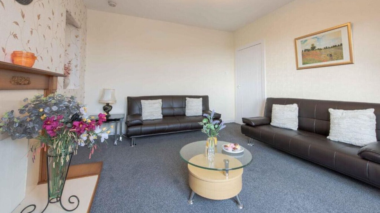 Photo of Livingroom in Bellshill