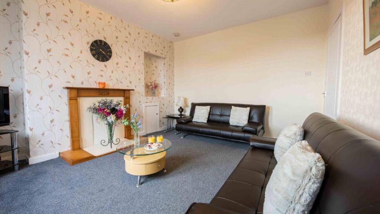 Photo of Livingroom in Bellshill