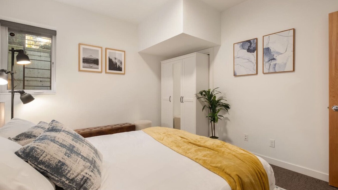 Photo of Bedroom in Lower Queen Anne