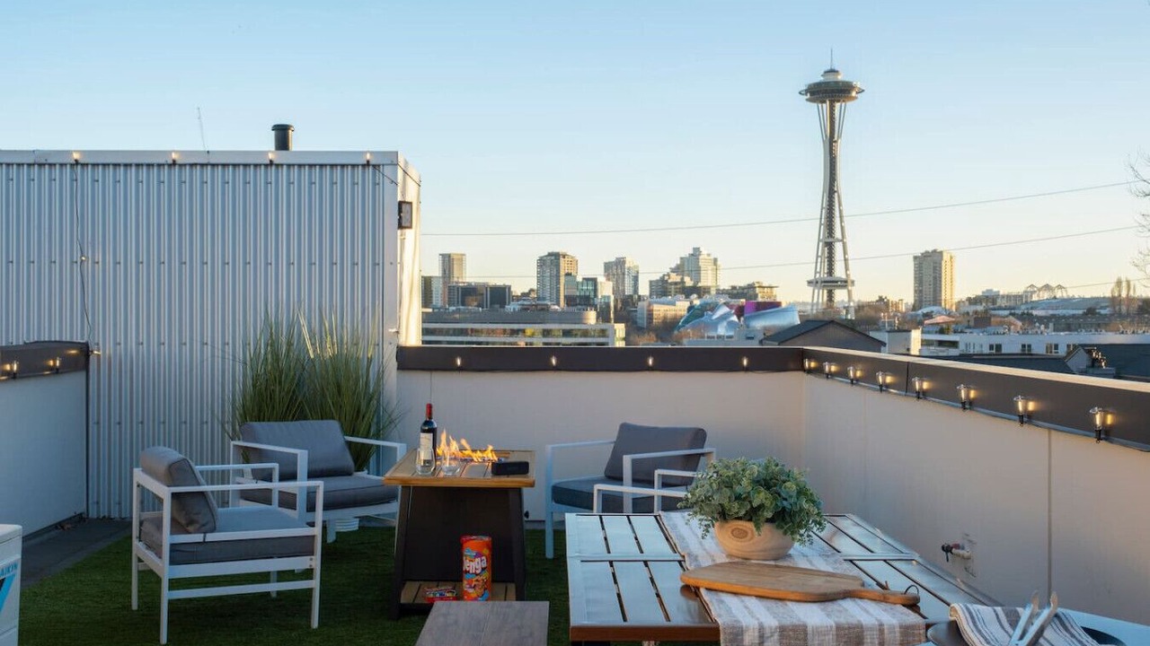 Photo of Outdoor in Lower Queen Anne
