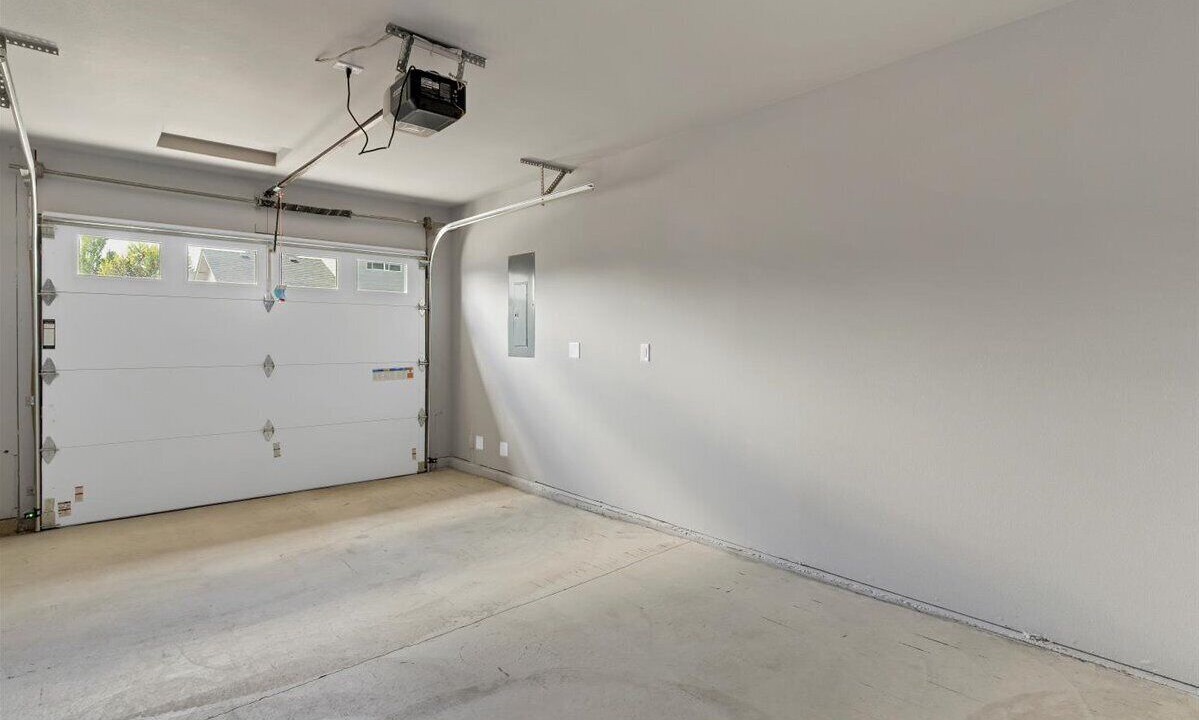 Photo of Others in Salem