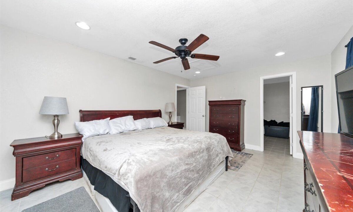Photo of Bedroom in Lilburn