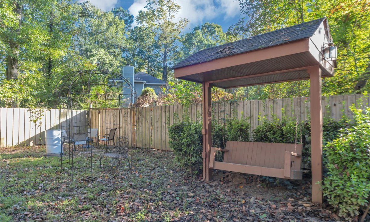 Photo of Outdoor in Lilburn