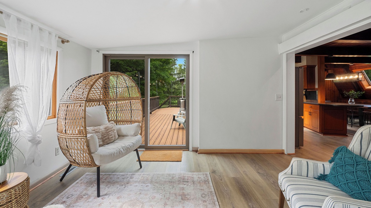 Photo of Livingroom in LaFayette