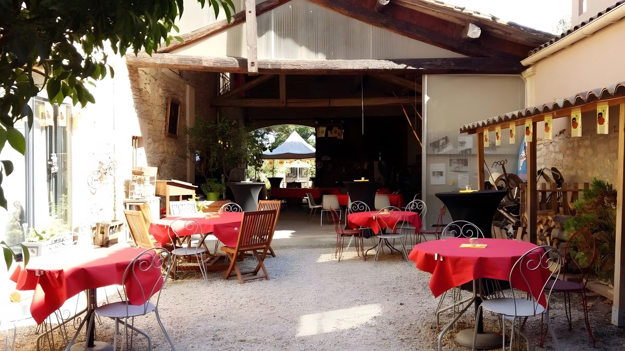 Photo of Outdoor in Bernis