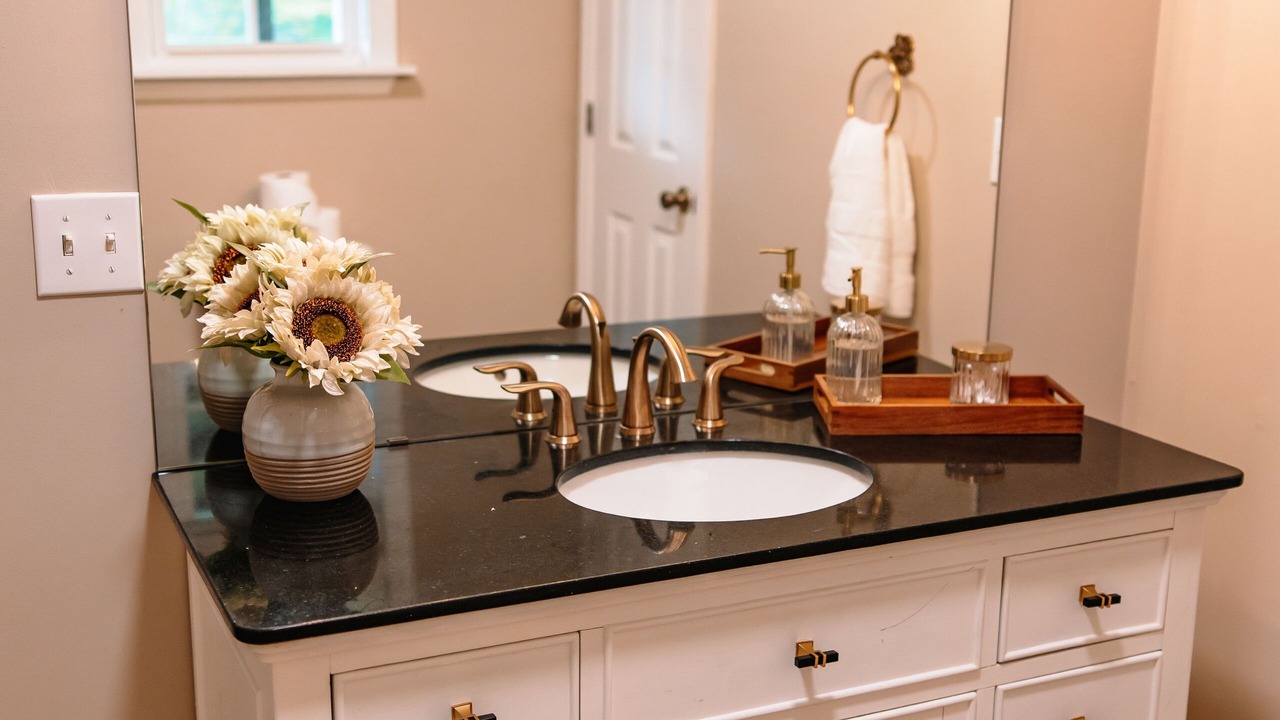 Photo of Bathroom in McMinnville