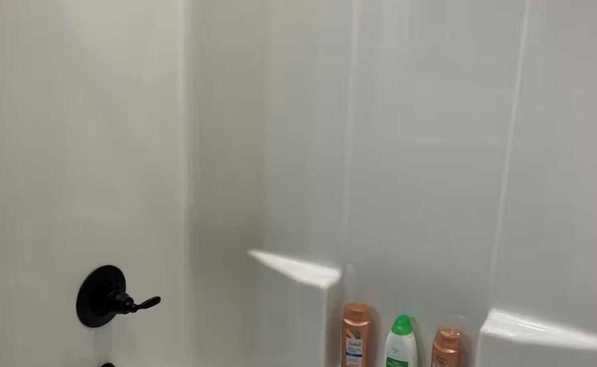 Photo of Bathroom in Canyon