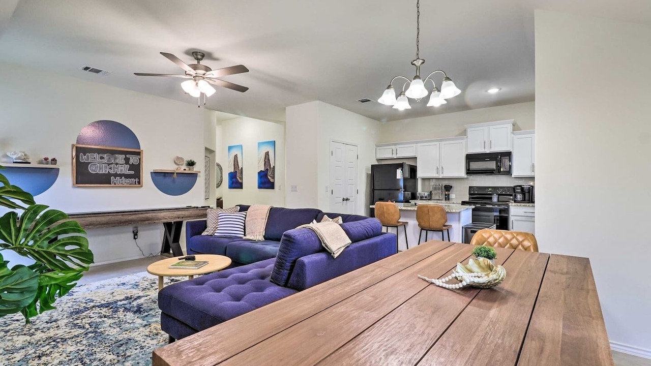 Photo of Livingroom in Granite Shoals