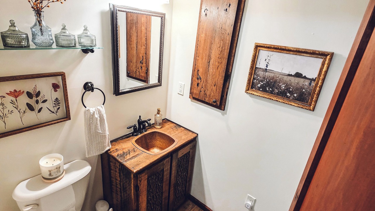 Photo of Bathroom in Orange Prairie