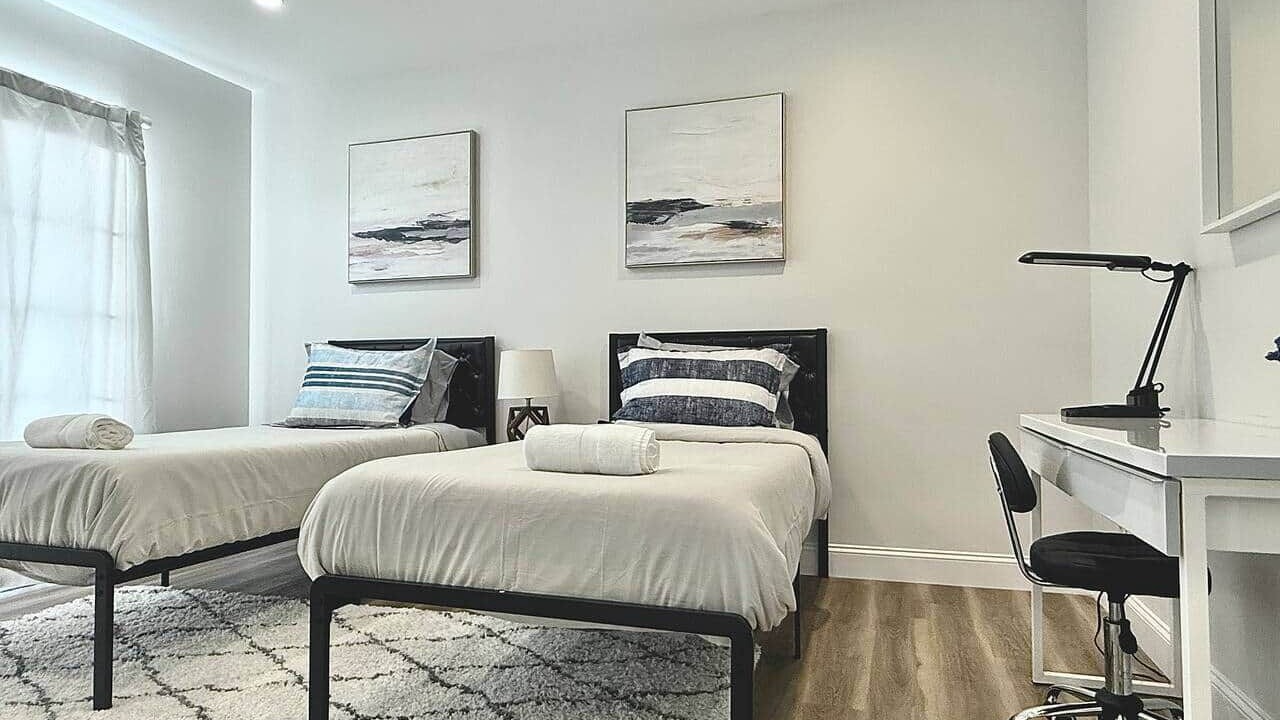 Photo of Bedroom in Sunshine Gardens
