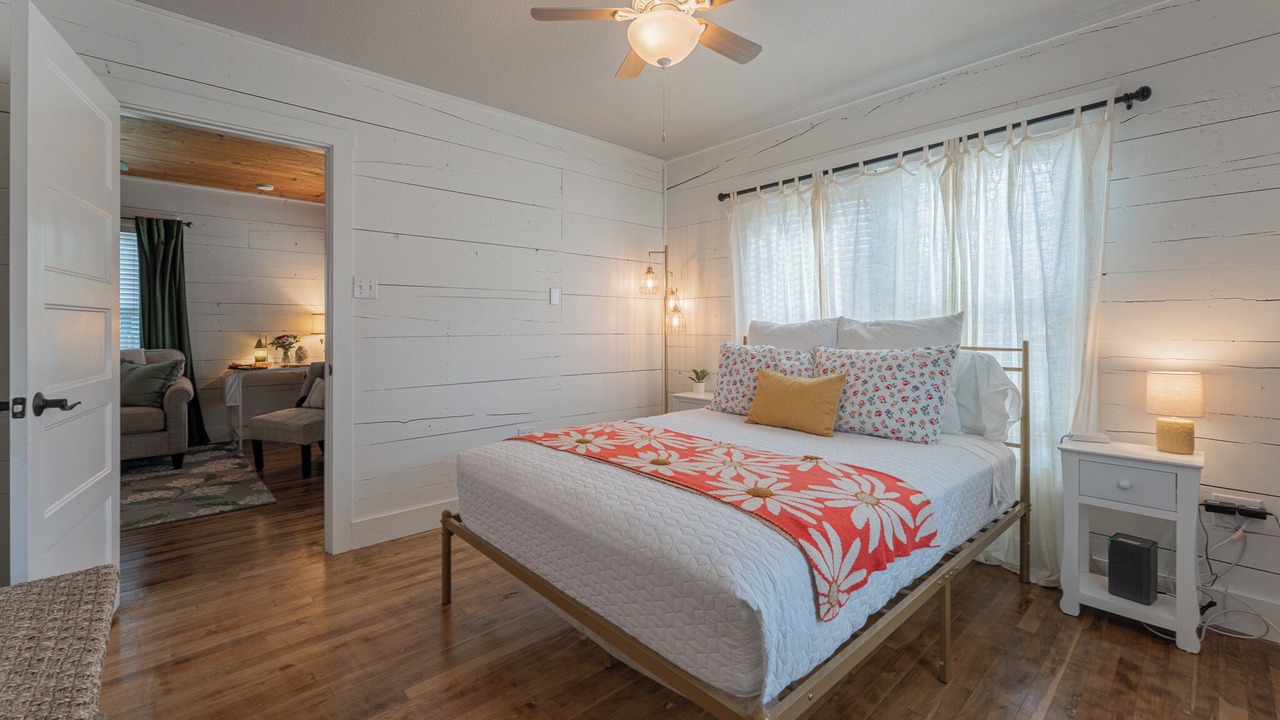 Photo of Bedroom in Decatur