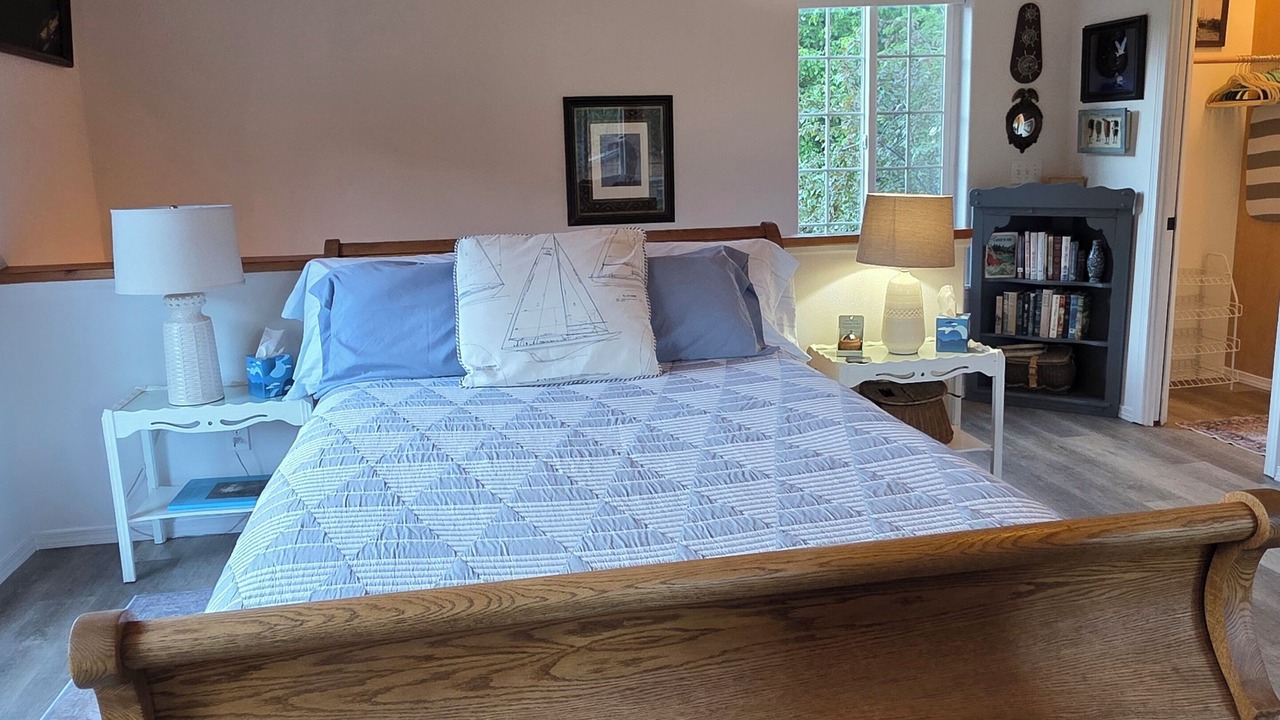 Photo of Bedroom in Downtown Klamath Falls