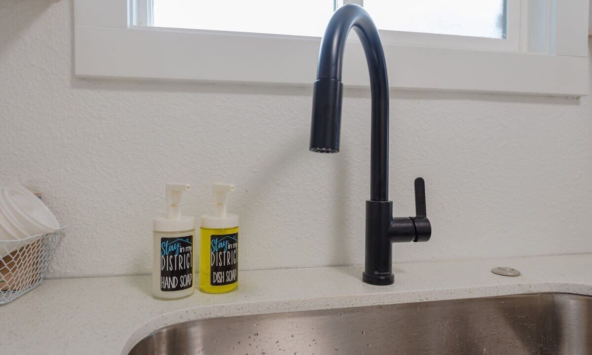 Photo of Bathroom in Coos Bay