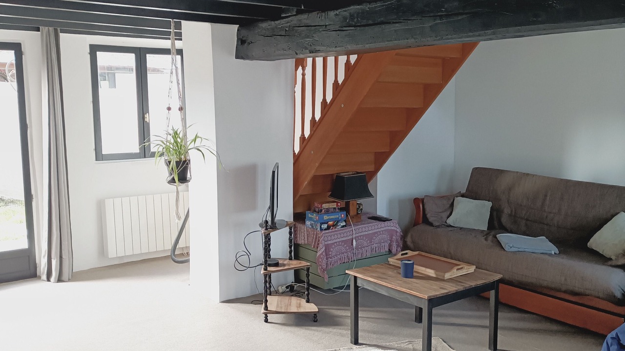 Photo of Livingroom in Paroisse Notre-Dame de Serre et Oise