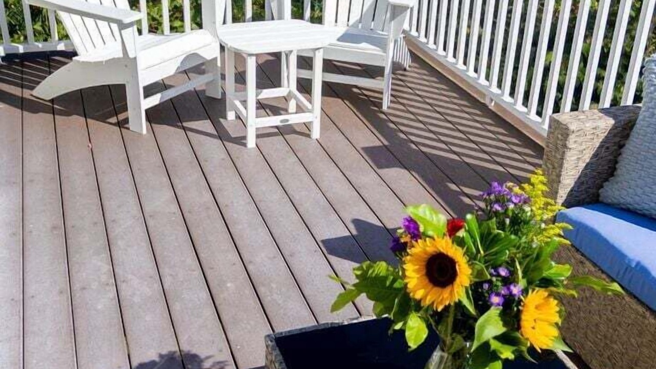 Photo of Patio Balcony in Narragansett Pier