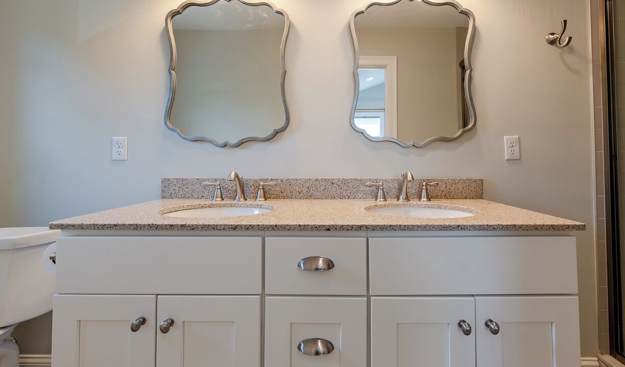 Photo of Bathroom in Narragansett Pier