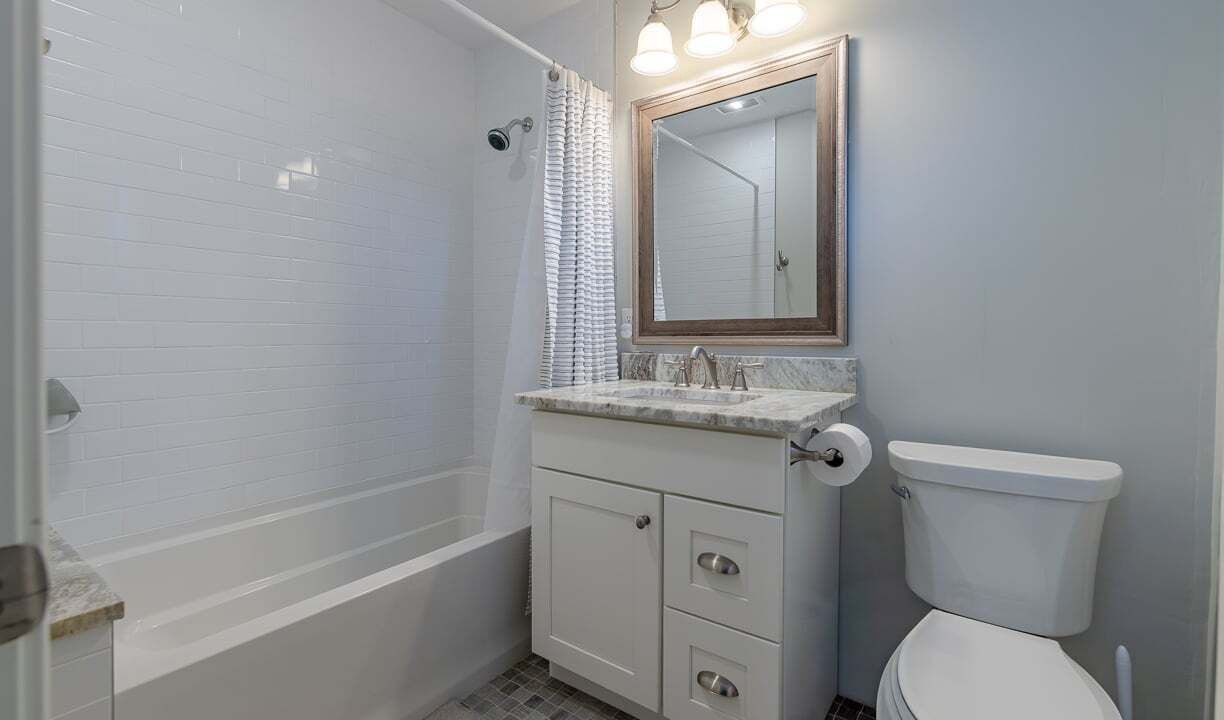 Photo of Bathroom in Narragansett Pier