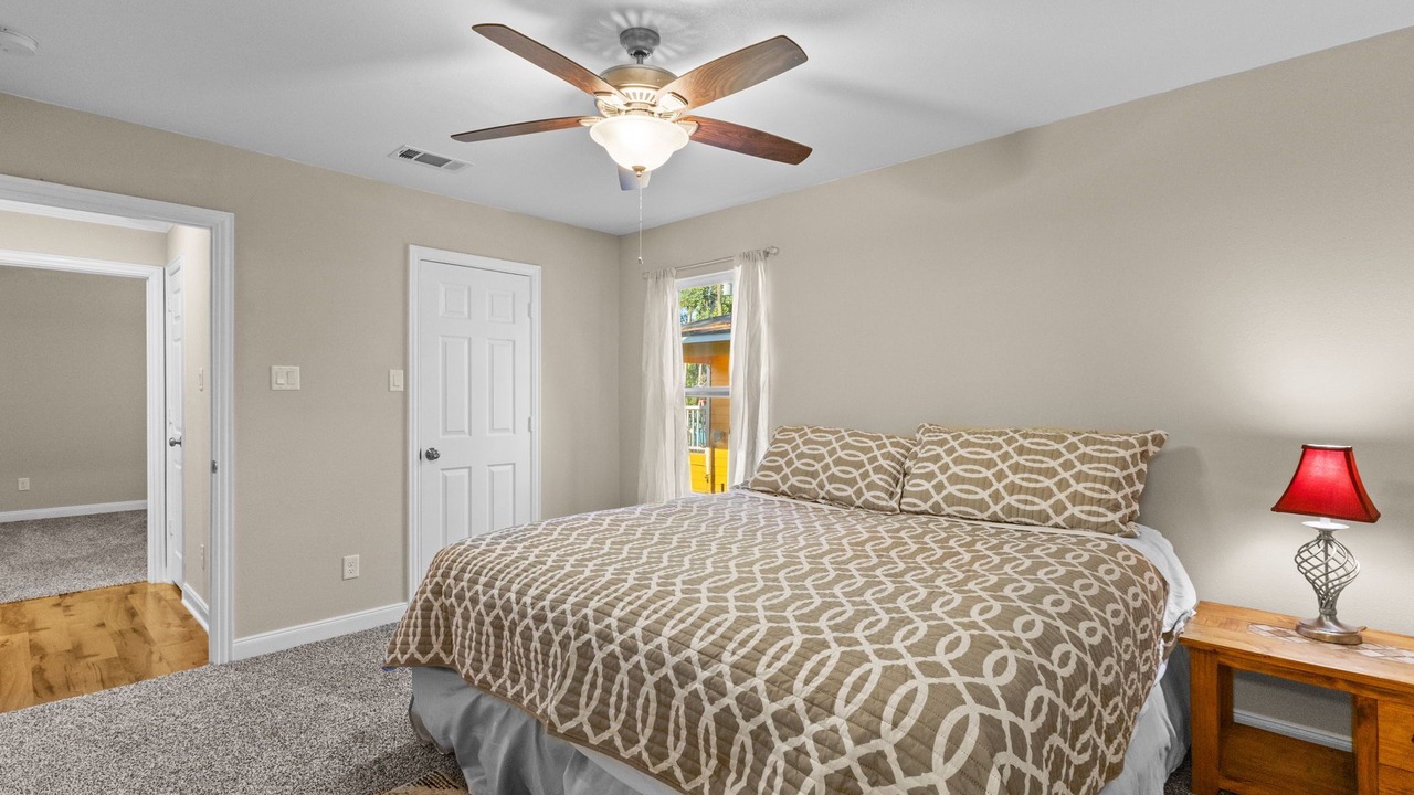 Photo of Bedroom in Hillister