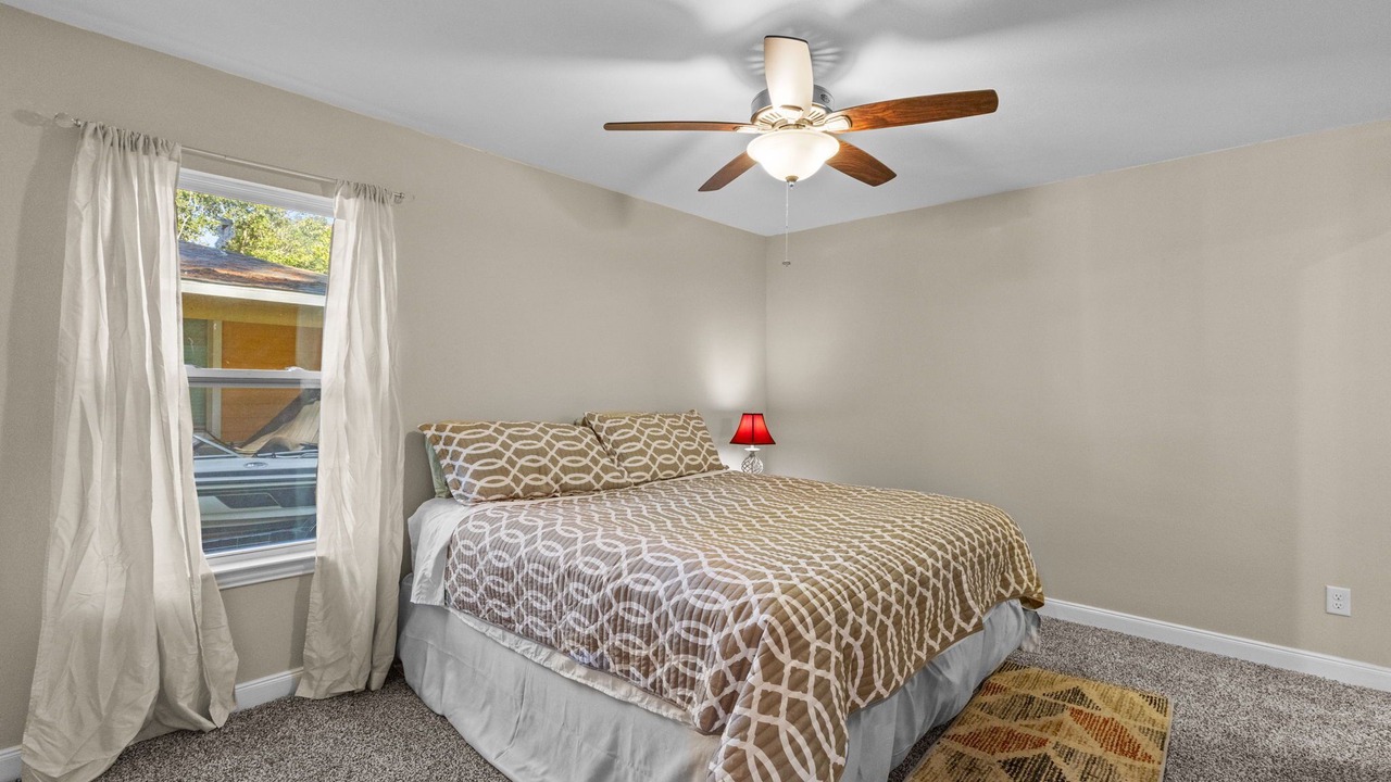 Photo of Bedroom in Hillister