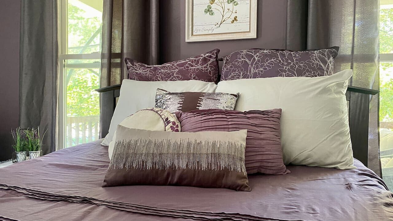 Photo of Bedroom in Adrian